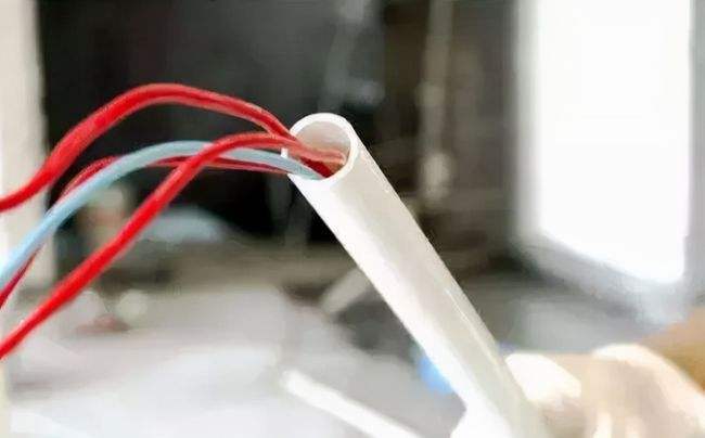 排管、電纜溝、穿管敷設(shè)在什么情況下采用？需要注意什么？